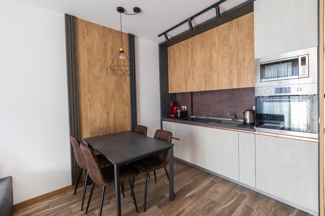Elinor Apartments - C29 سينتس قسطنطين وهيلينا المظهر الخارجي الصورة